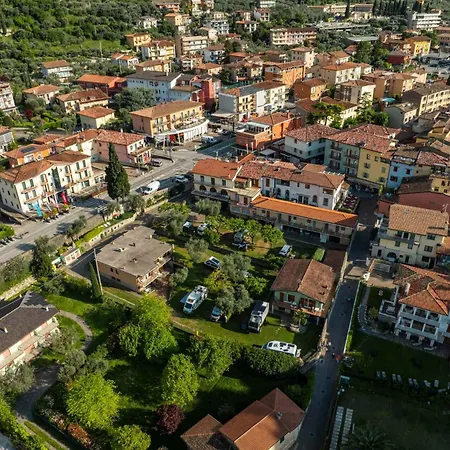 Villaggio Turistico Priori *