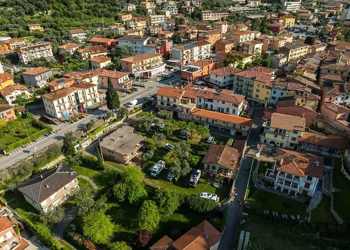 Villaggio Turistico Priori *
