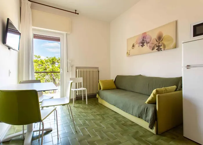 Villaggio Turistico Priori *