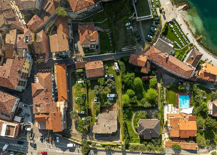 Villaggio Turistico Priori * 马尔切西内